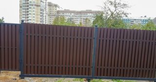 Купить распашные ворота из штакетника Кызыл, цена от 2805 руб.