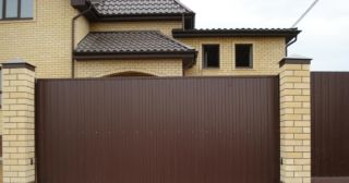 Купить откатные ворота из сэндвич-панелей Кызыл, цена от 1800 руб.